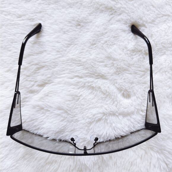 Shane Clear Black Wrap-Around Sunglasses - Picture 4 of 13